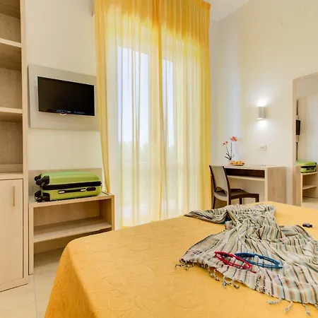 Reyt Hotell 3*